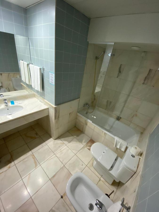 Apulia Praia Hotel เอสโปเซนเด ภายนอก รูปภาพ
