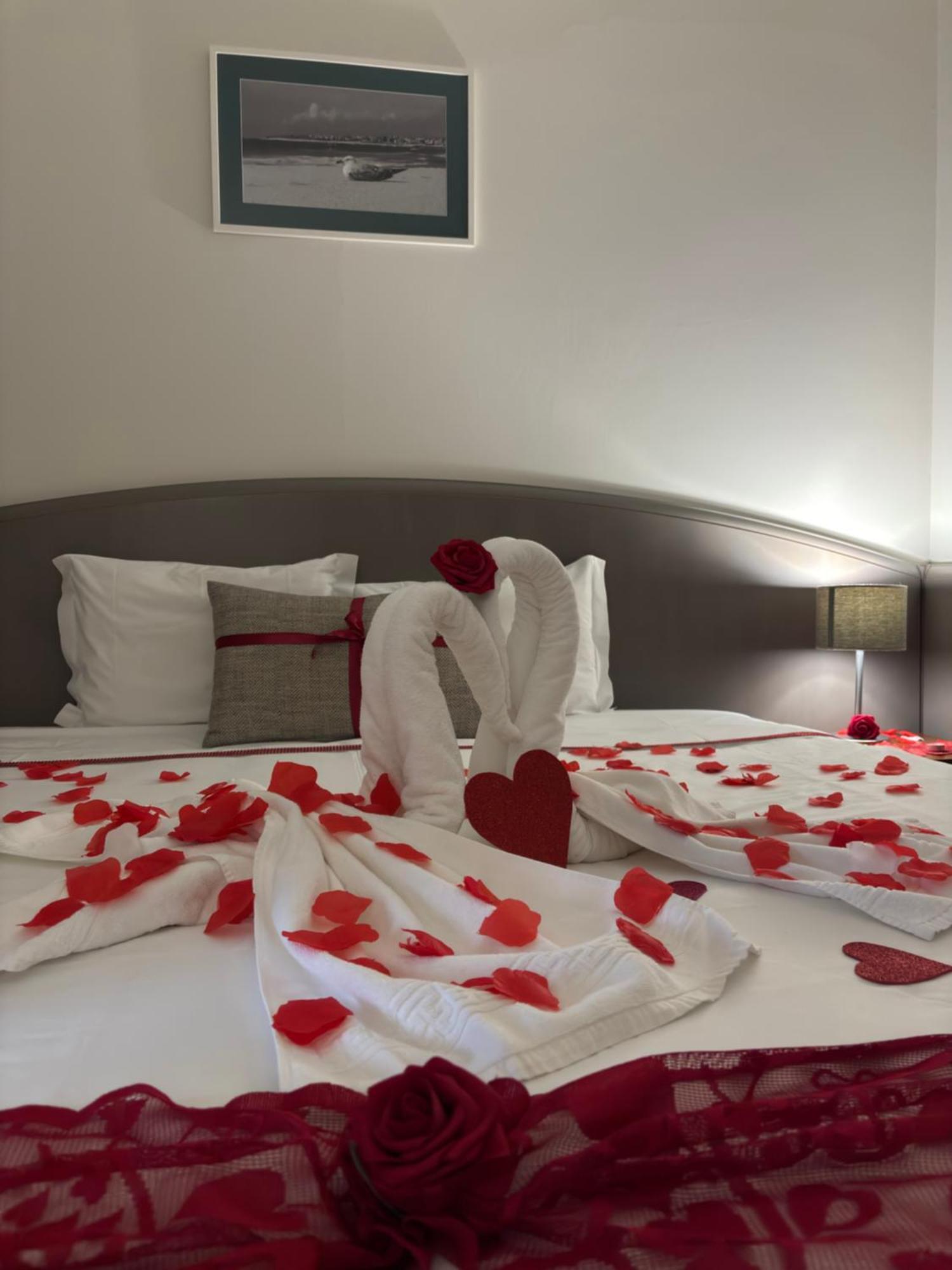 Apulia Praia Hotel เอสโปเซนเด ภายนอก รูปภาพ