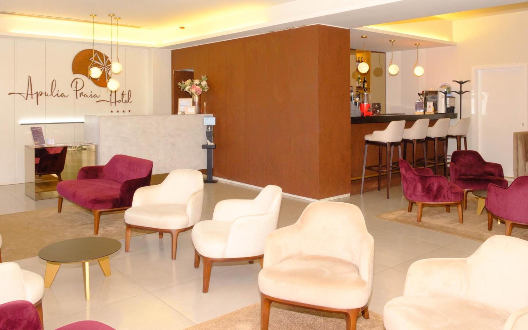 Apulia Praia Hotel เอสโปเซนเด ภายนอก รูปภาพ